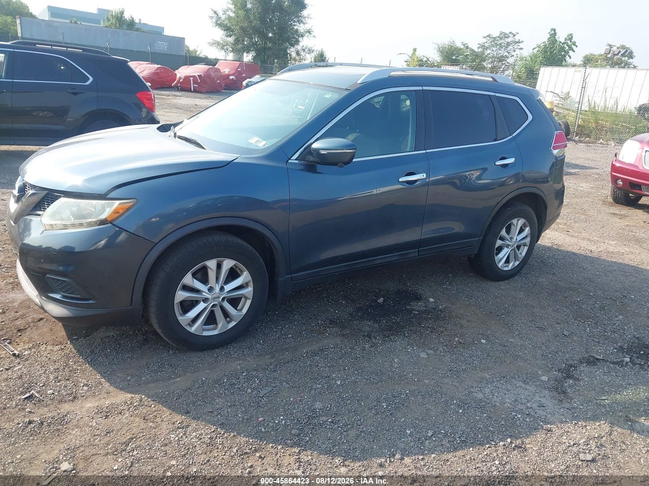 2014 NISSAN ROGUE SV · 2/11