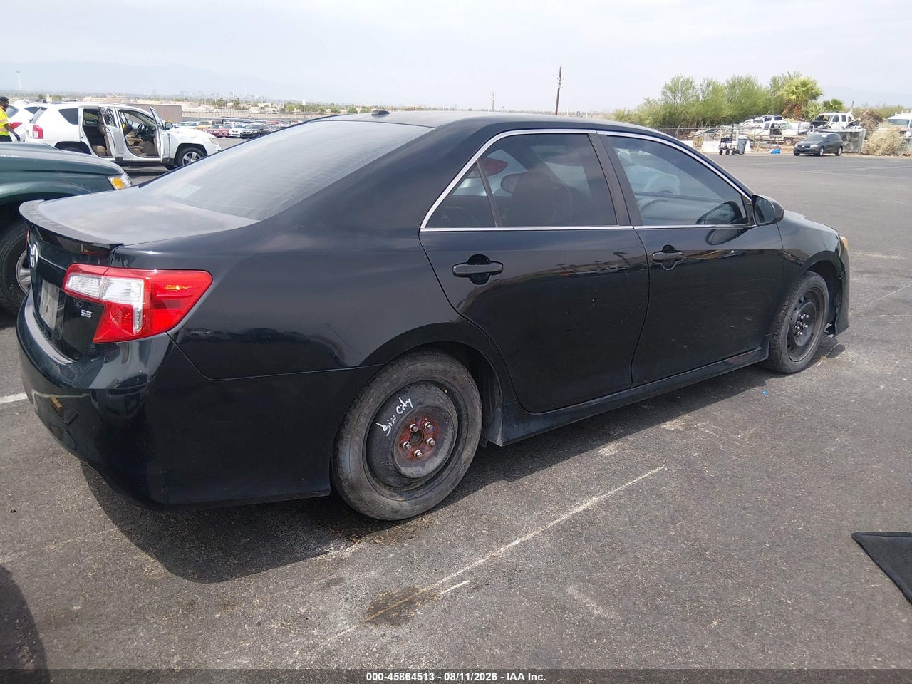 2012 TOYOTA CAMRY SE V6 · 4/11