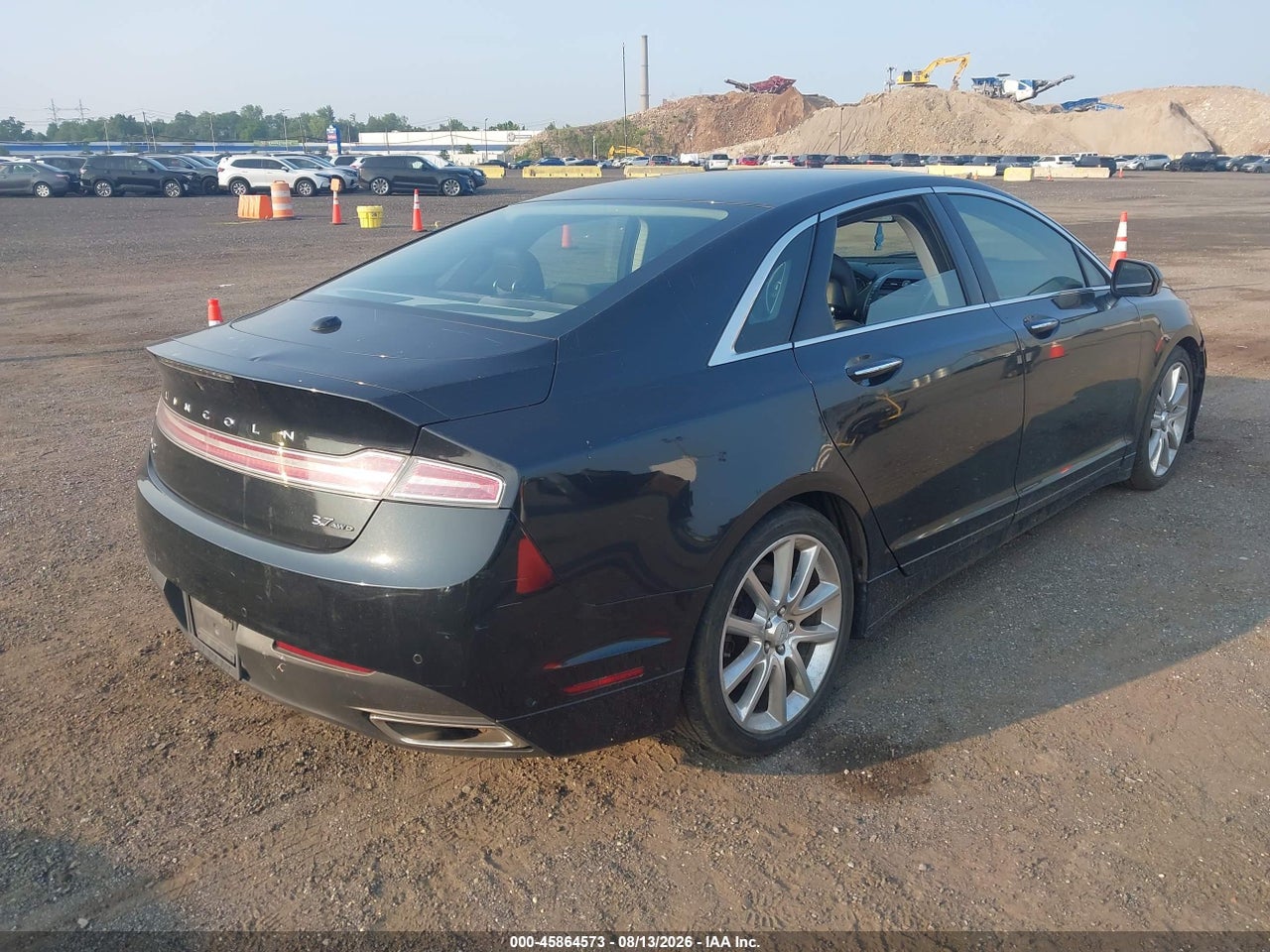 2013 LINCOLN MKZ   · 4/11