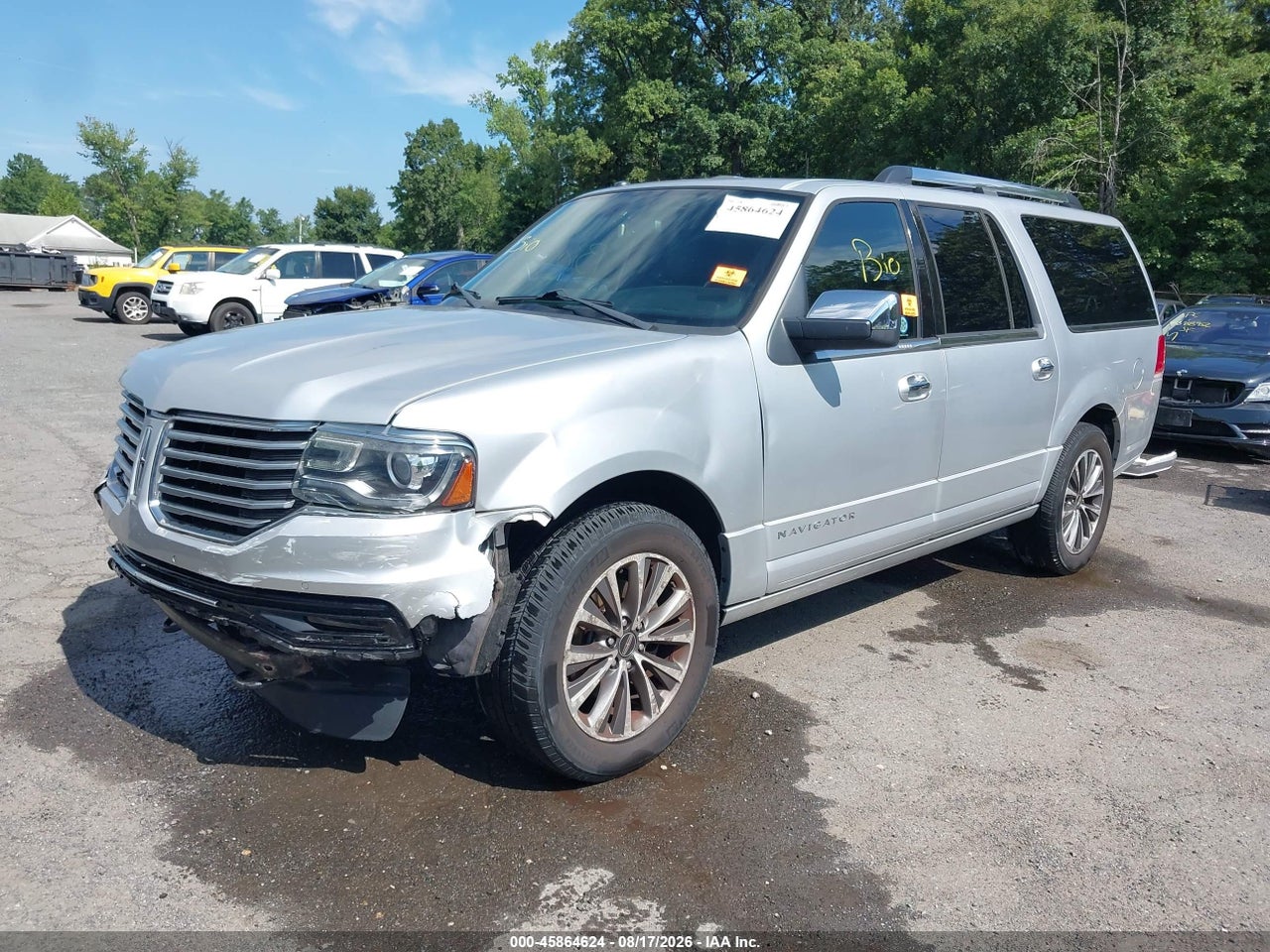 2015 LINCOLN NAVIGATOR L · 2/11