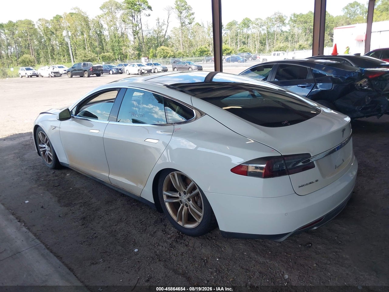 2013 TESLA MODEL S · 3/11