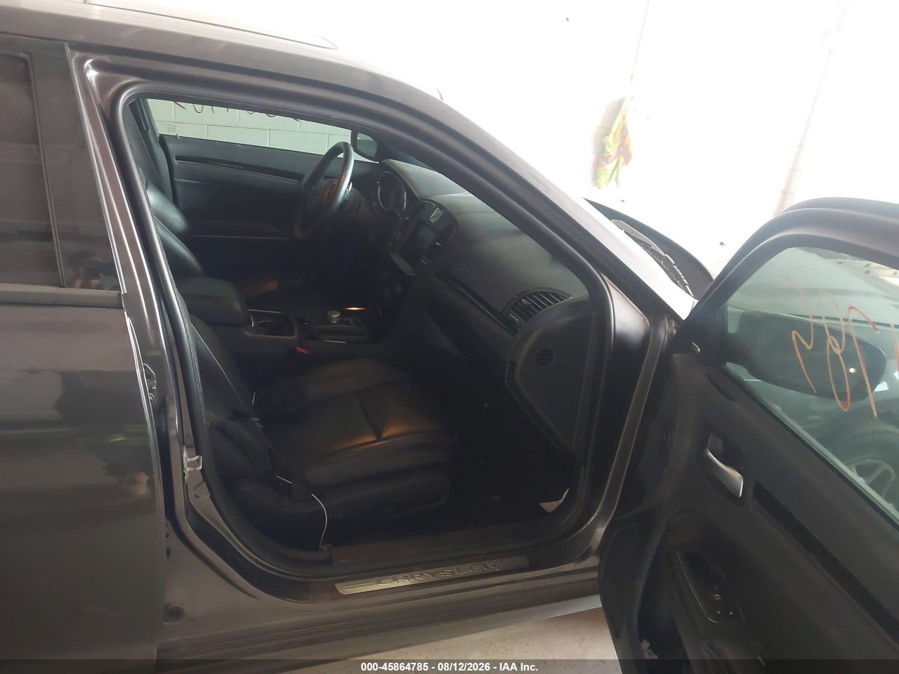 2018 CHRYSLER 300 300S AWD · 5/11