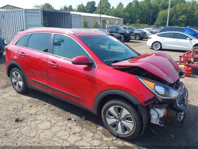 KNDCB3LC2K5****** · 2019 KIA NIRO LX