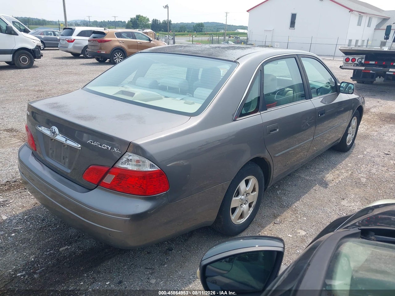 2003 TOYOTA AVALON XL · 4/11