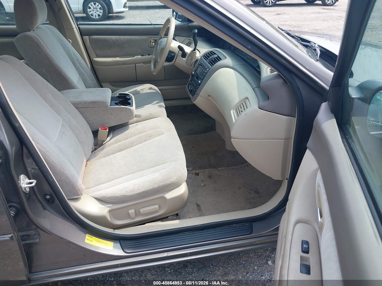 2003 TOYOTA AVALON XL · 5/11