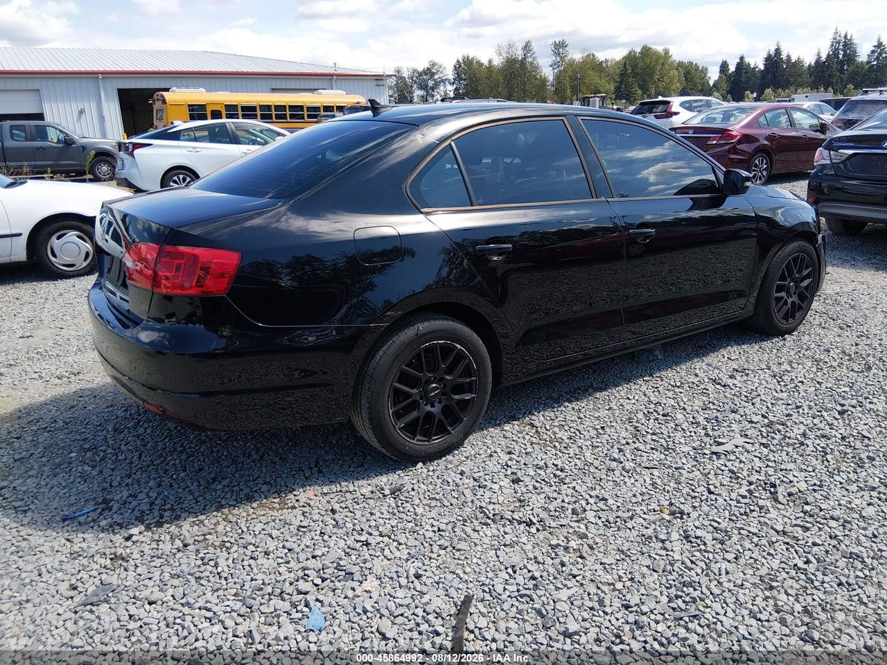2012 VOLKSWAGEN JETTA 2.5L SE · 4/11