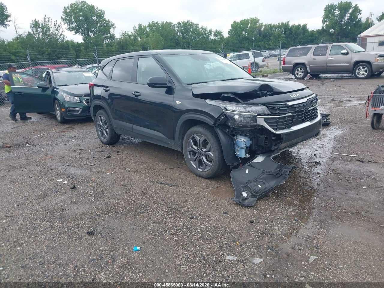 KNDEPCAA3R7****** · 2024 KIA SELTOS LX