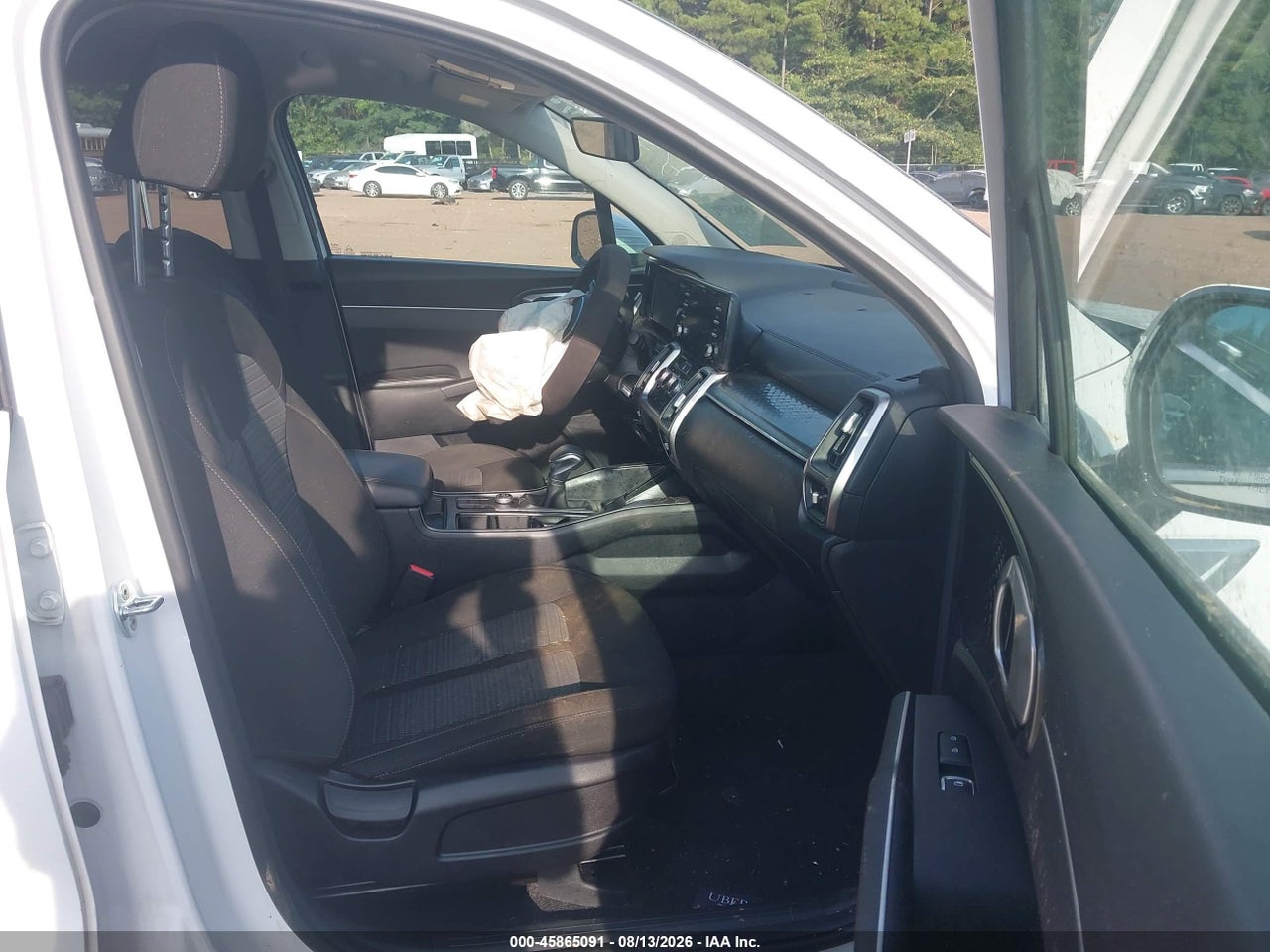 2022 KIA SORENTO LX · 5/11