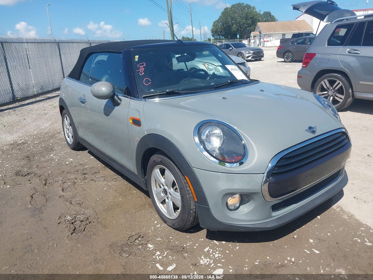WMWWG5C57K3****** · 2019 MINI CONVERTIBLE COOPER