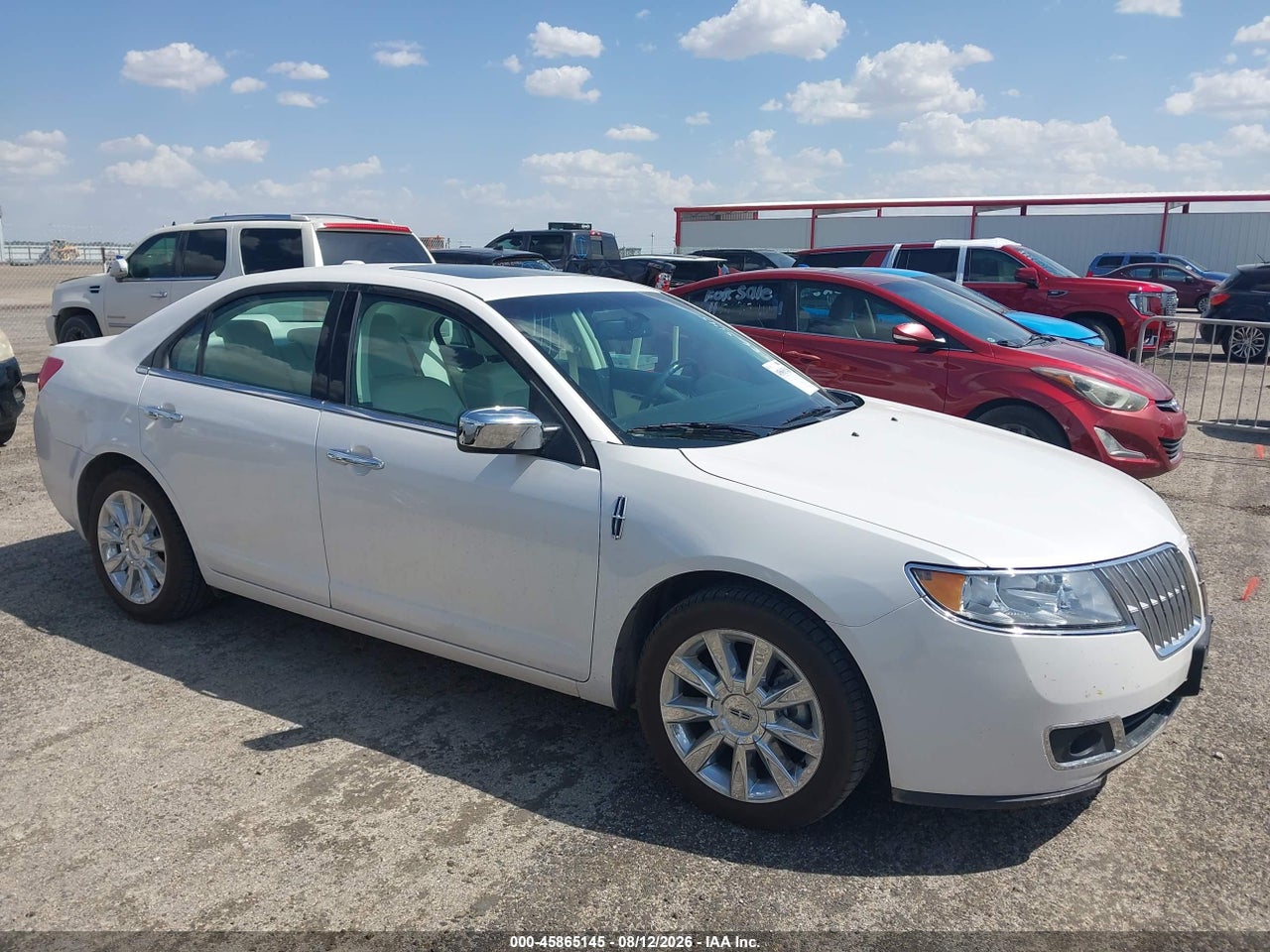 3LNHL2GC3AR****** · 2010 LINCOLN MKZ