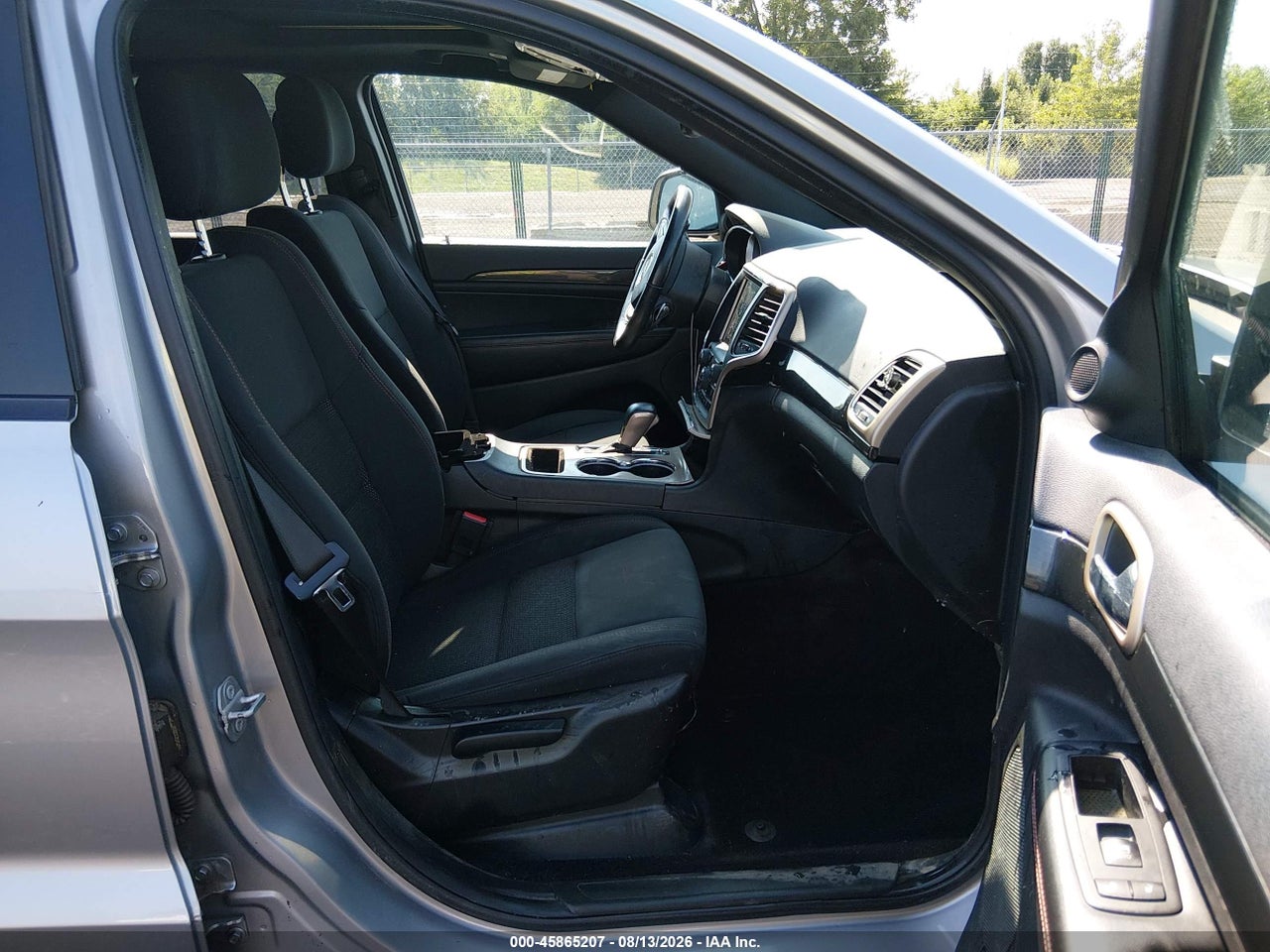 2017 JEEP GRAND CHEROKEE 75TH ANNIVERSARY EDITION · 5/11