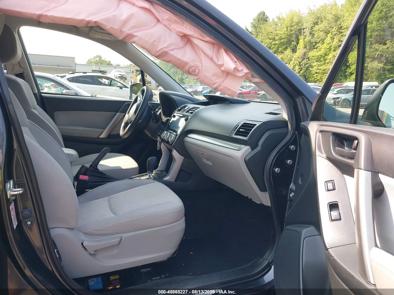 2016 SUBARU FORESTER 2.5I PREMIUM · 5/11