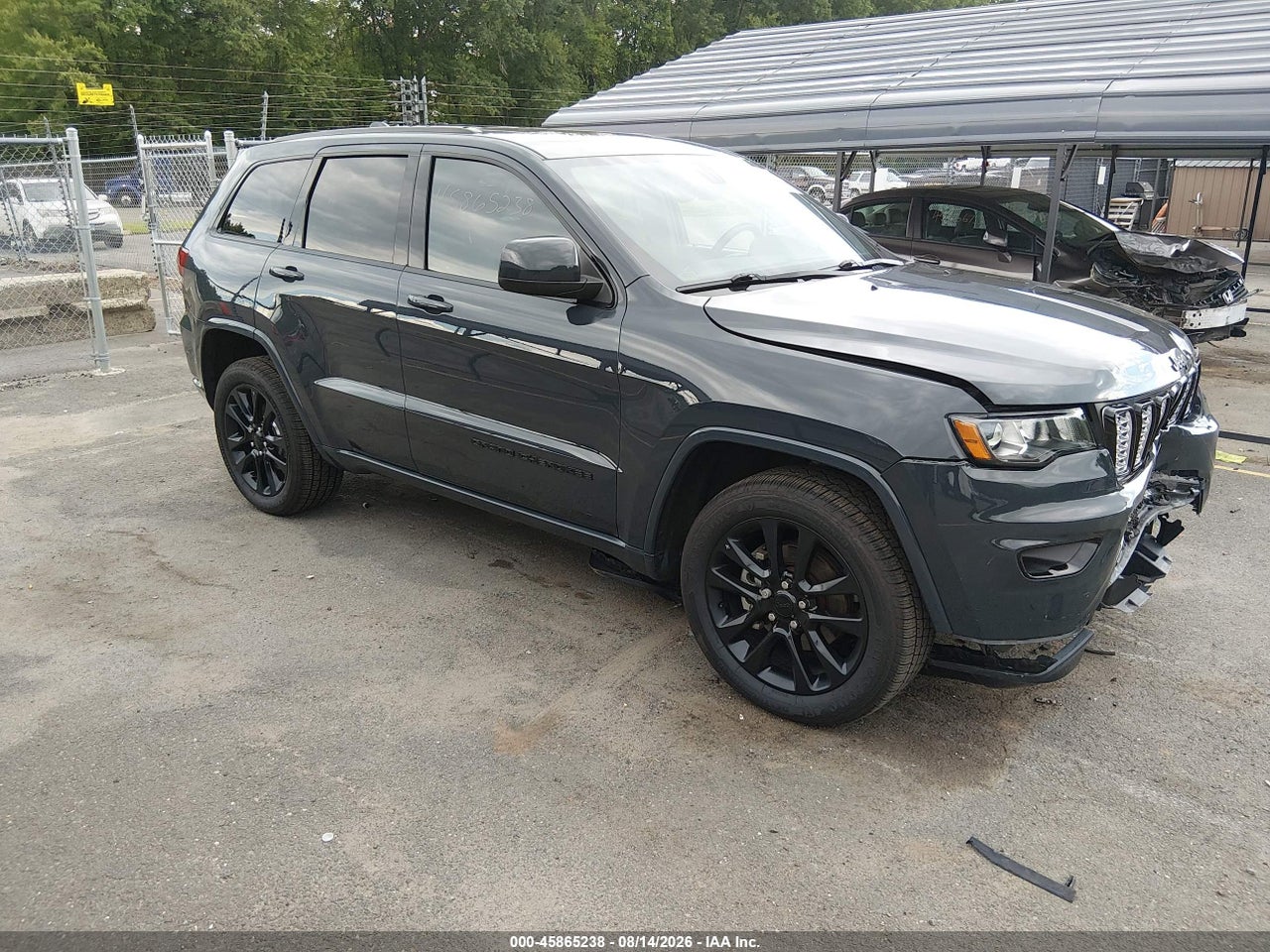 1C4RJFAG9JC****** · 2018 JEEP GRAND CHEROKEE ALTITUDE 4X4