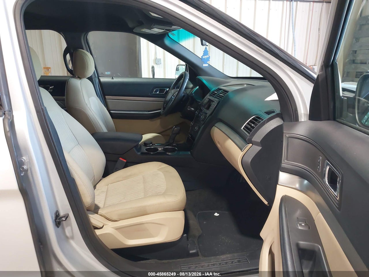 1FM5K8B87GG****** · 2016 FORD EXPLORER   · 5/11