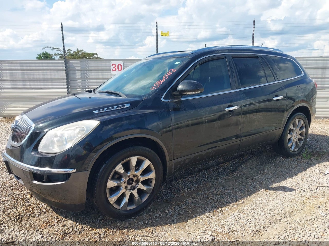 2011 BUICK ENCLAVE 2XL · 2/11