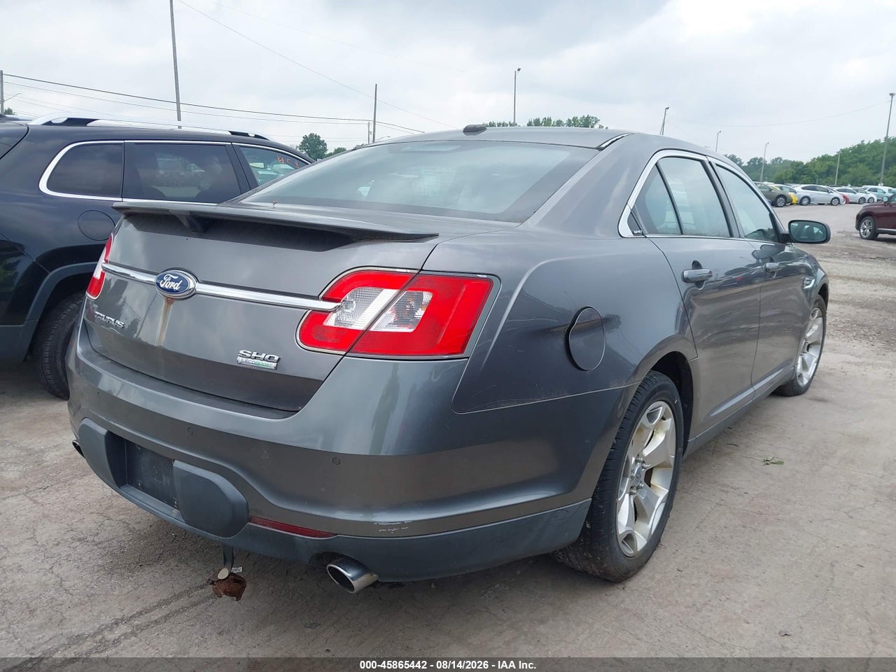 2011 FORD TAURUS SHO · 4/10