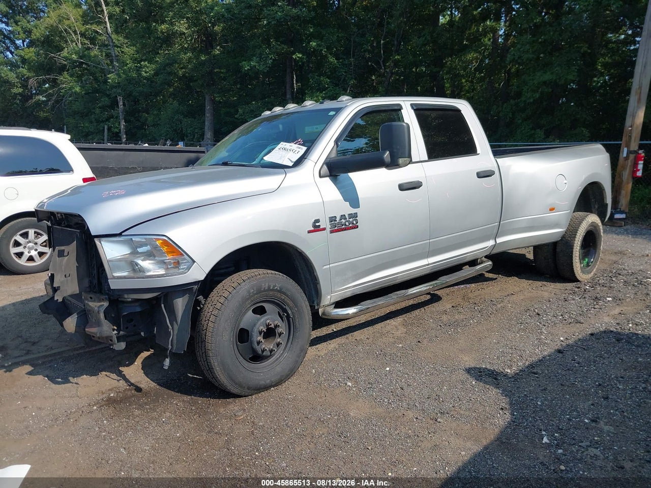 2017 RAM 3500 TRADESMAN  4X4 8' BOX · 2/11