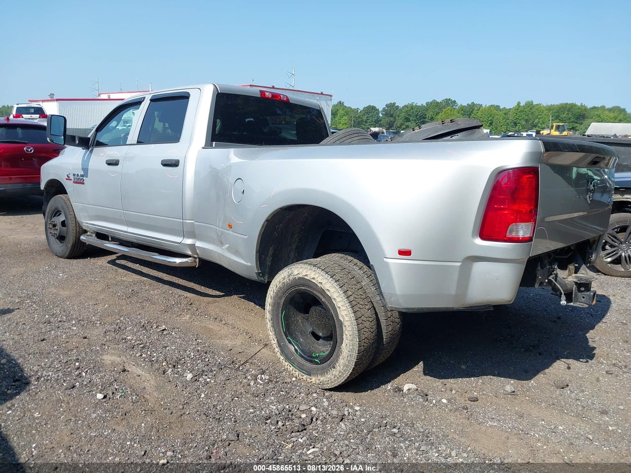 2017 RAM 3500 TRADESMAN  4X4 8' BOX · 3/11