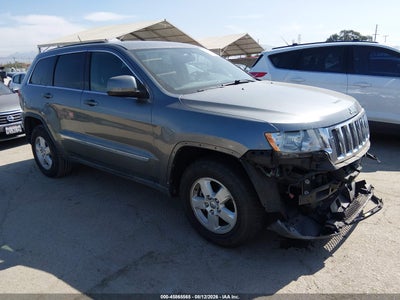 1C4RJEAG9DC****** · 2013 JEEP GRAND CHEROKEE LAREDO