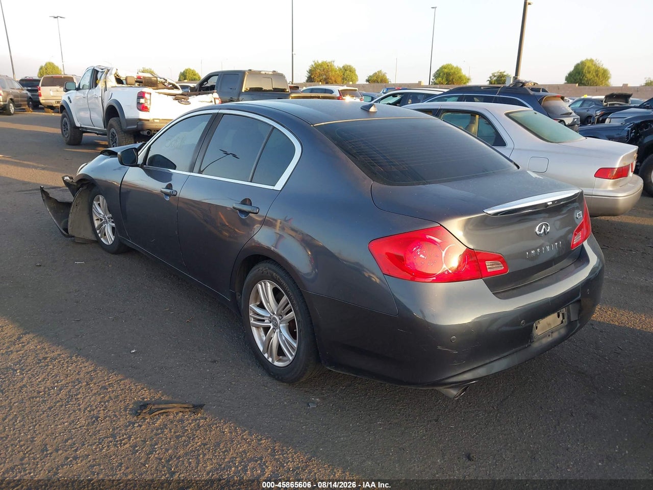 JN1CV6AP8CM****** · 2012 INFINITI G37 JOURNEY · 3/11