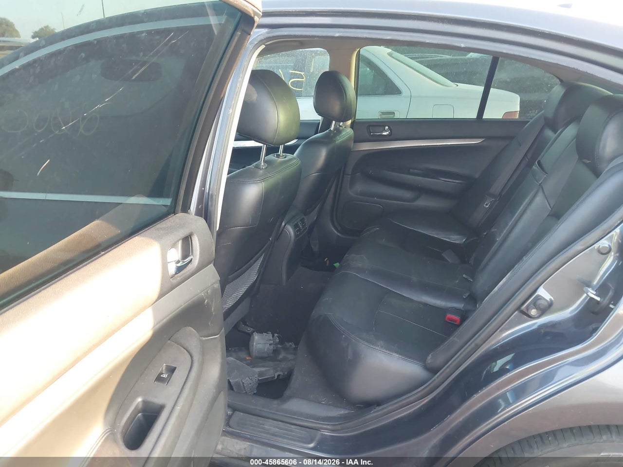 JN1CV6AP8CM****** · 2012 INFINITI G37 JOURNEY · 8/11
