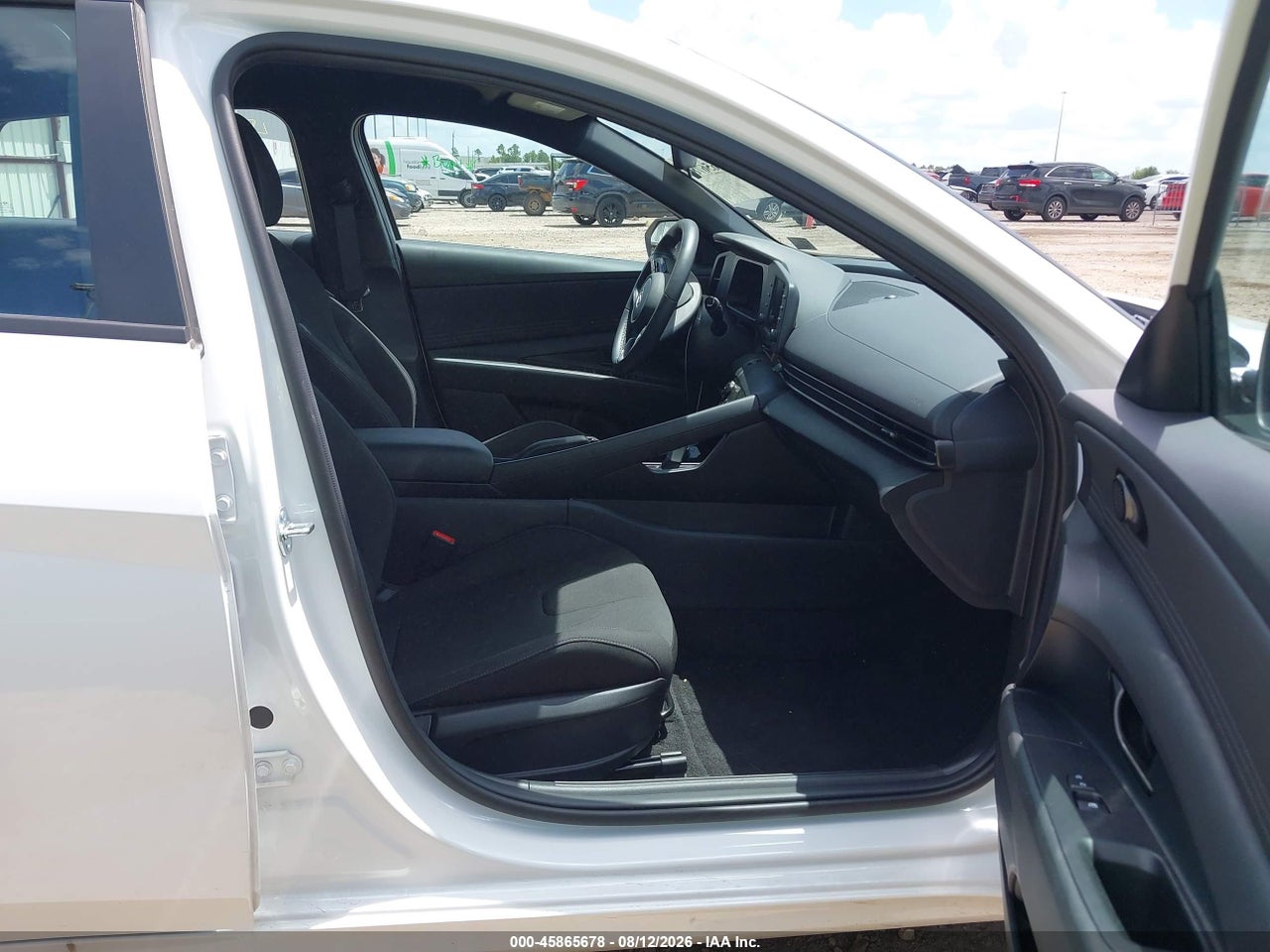 2026 HYUNDAI ELANTRA SEL SPORT · 5/11