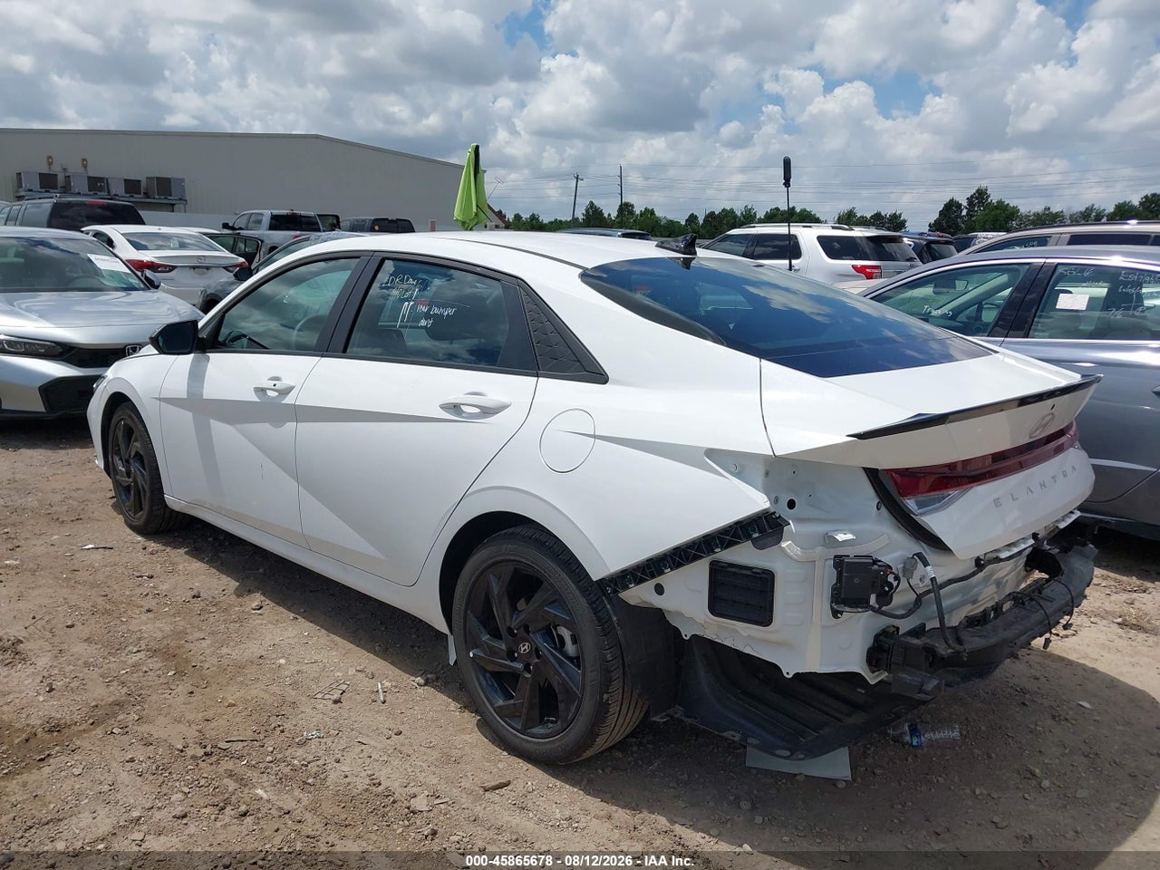 2026 HYUNDAI ELANTRA SEL SPORT · 3/11