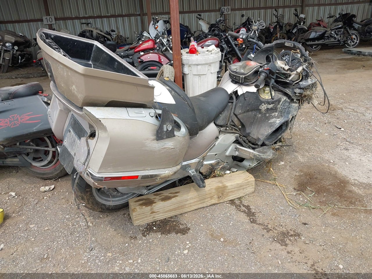 2001 BMW K1200 LT · 4/10