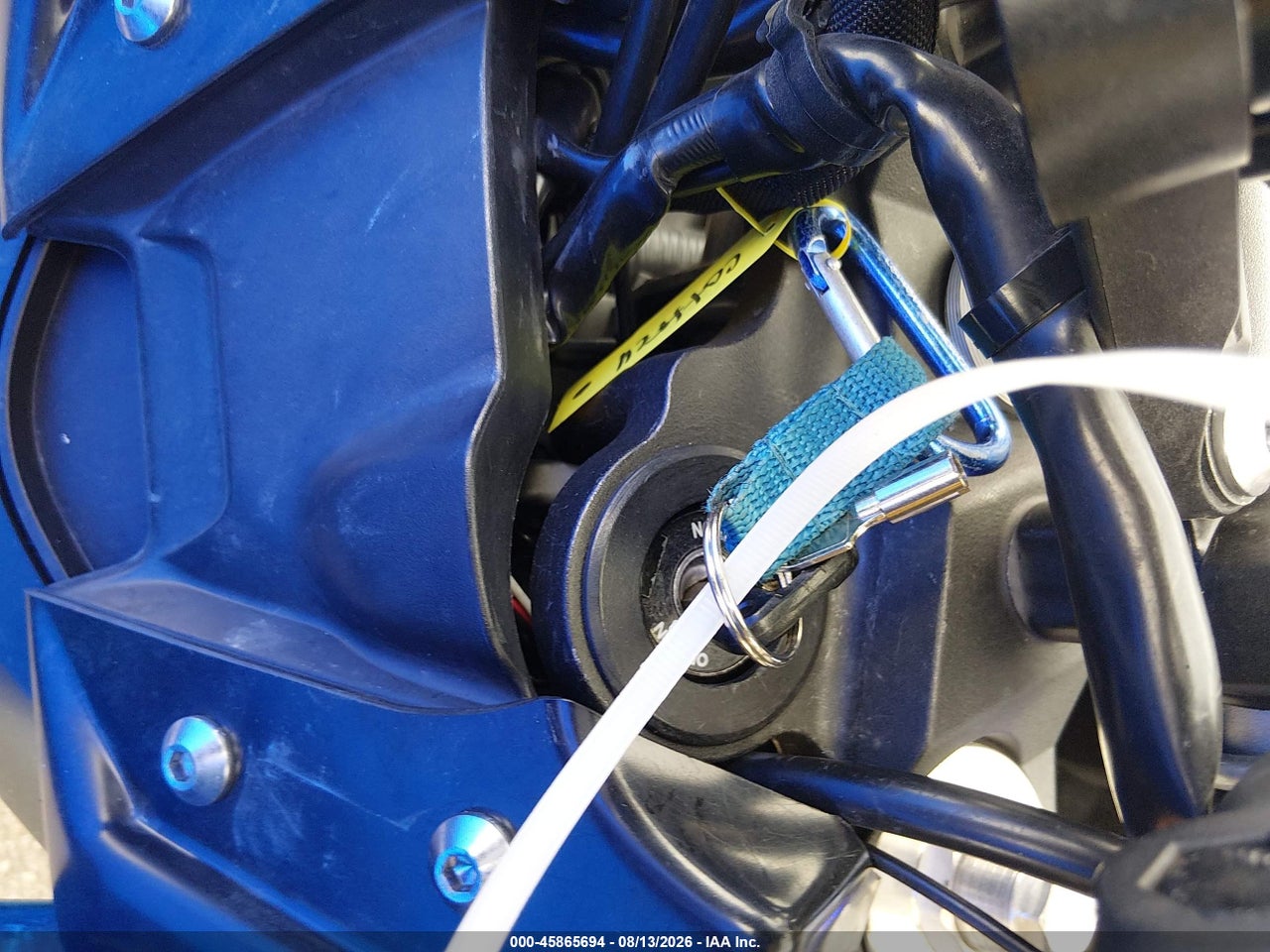 JYARN33E8GA****** · 2016 YAMAHA FZ09   · 11/11