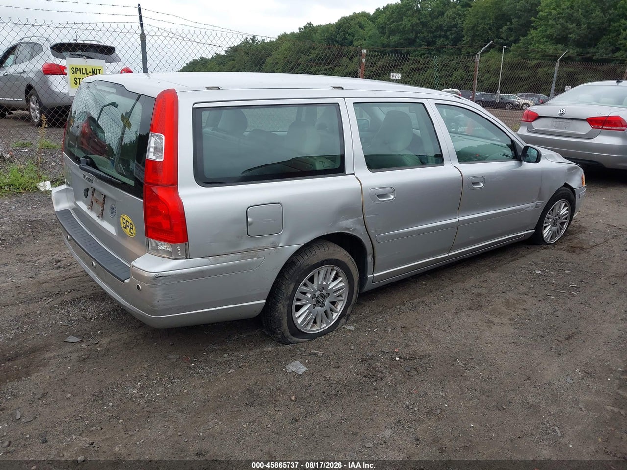 2005 VOLVO V70 2.4 A/2.4 A SR/2.4 M/2.4 M SR · 4/11