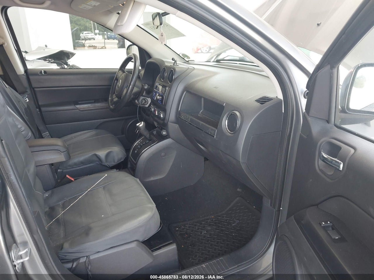 2011 JEEP COMPASS · 5/11