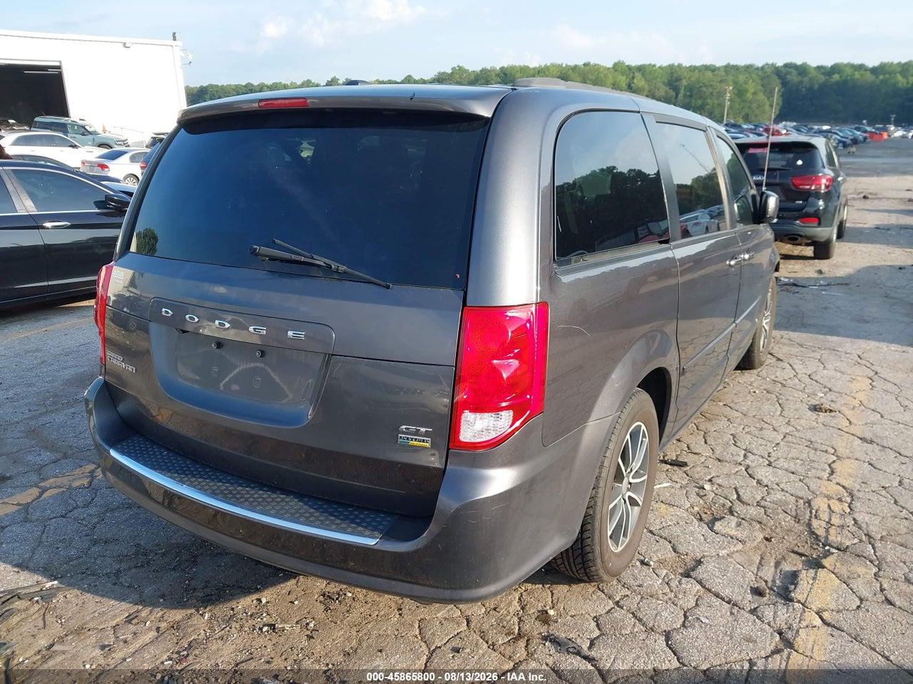 2017 DODGE GRAND CARAVAN GT · 4/11