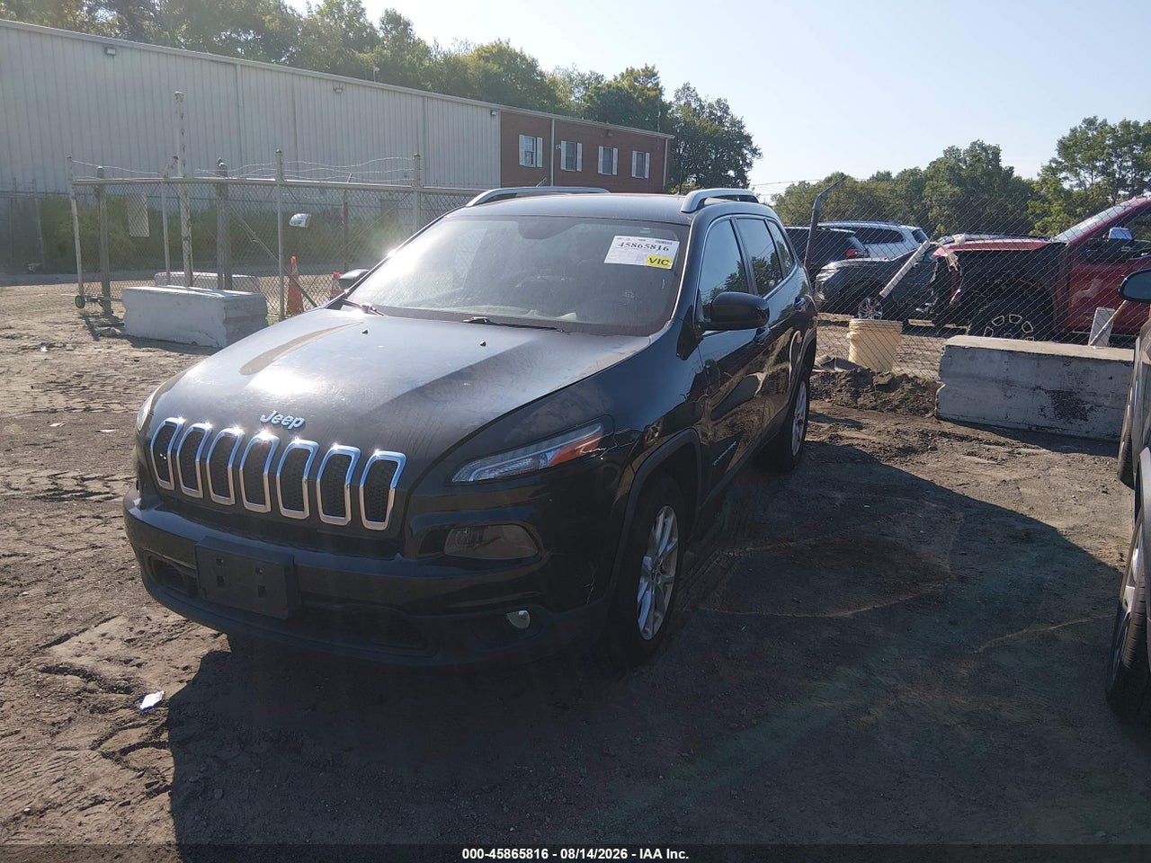 2016 JEEP CHEROKEE LATITUDE · 2/8