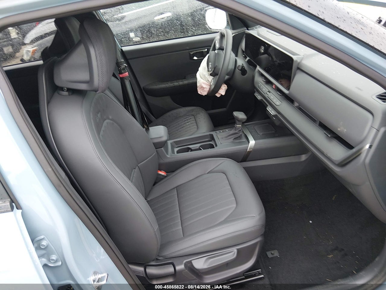 2027 KIA SELTOS   · 5/11