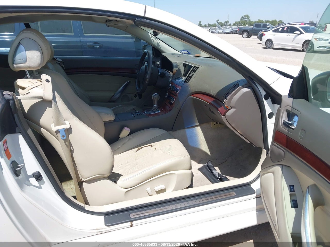 2009 INFINITI G37 · 5/11