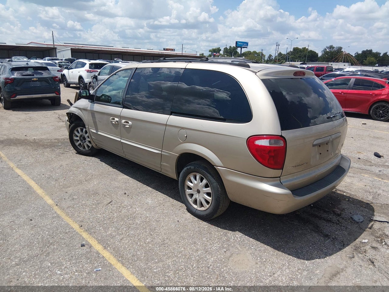 2003 CHRYSLER TOWN &amp; COUNTRY LXI · 3/10
