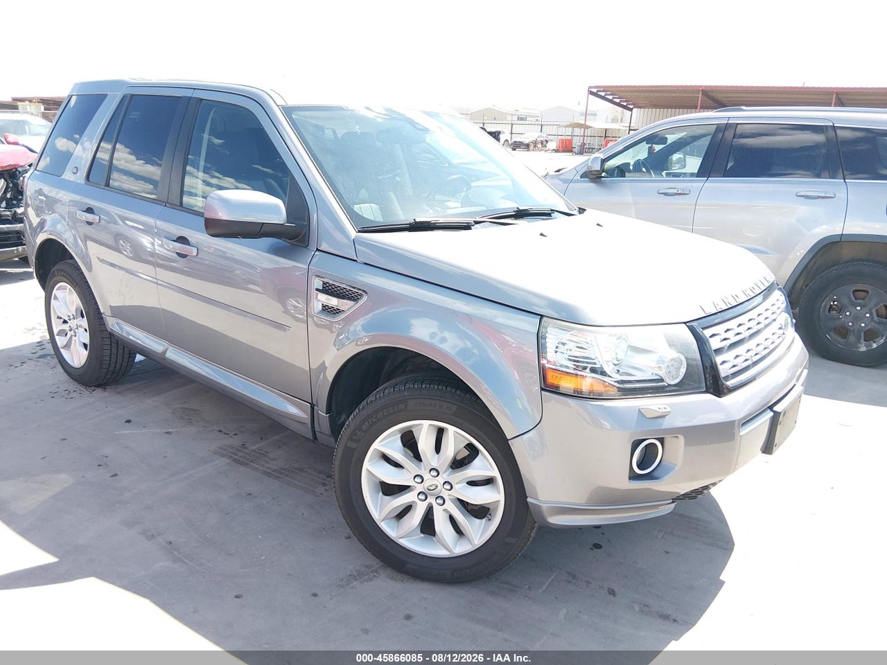 SALFR2BG3DH****** · 2013 LAND ROVER LR2