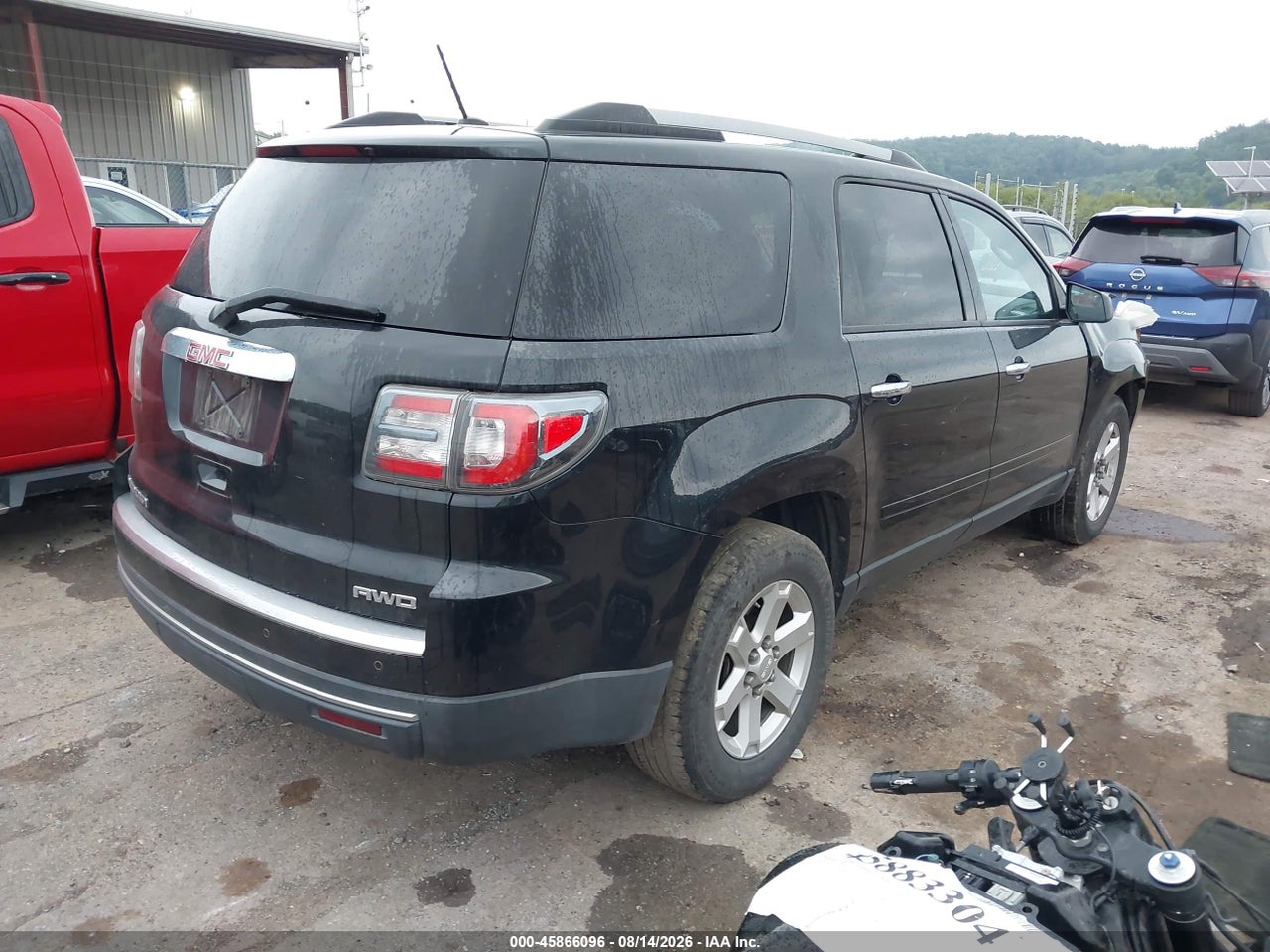 2013 GMC ACADIA SLE-2 · 4/11