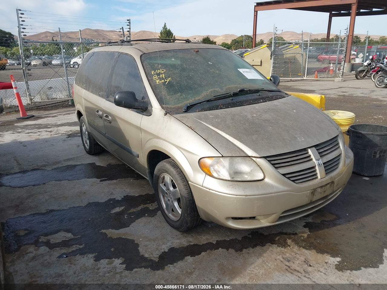 1D4GP45R46B****** · 2006 DODGE CARAVAN SXT