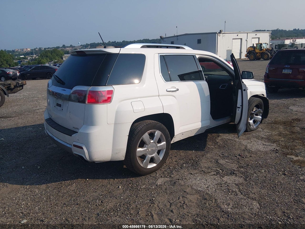 2015 GMC TERRAIN DENALI · 4/11