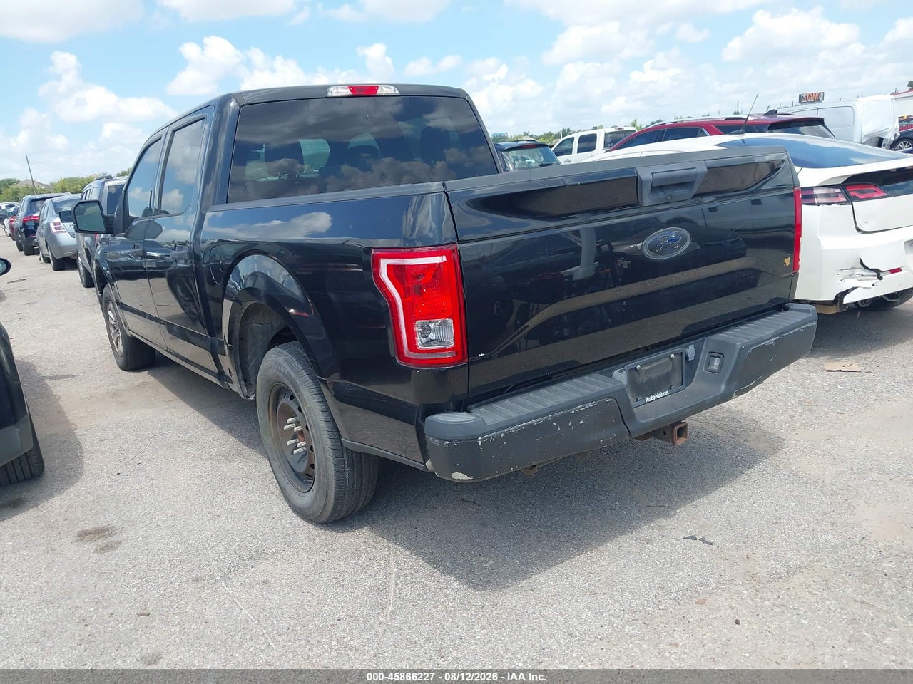 2015 FORD F-150 XLT · 3/11