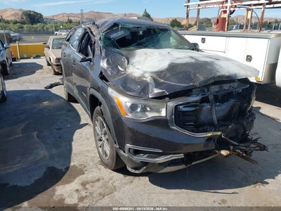 1GKKNLLA3HZ****** · 2017 GMC ACADIA SLE-2