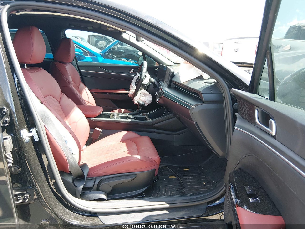 2025 KIA K5 GT-LINE · 5/11