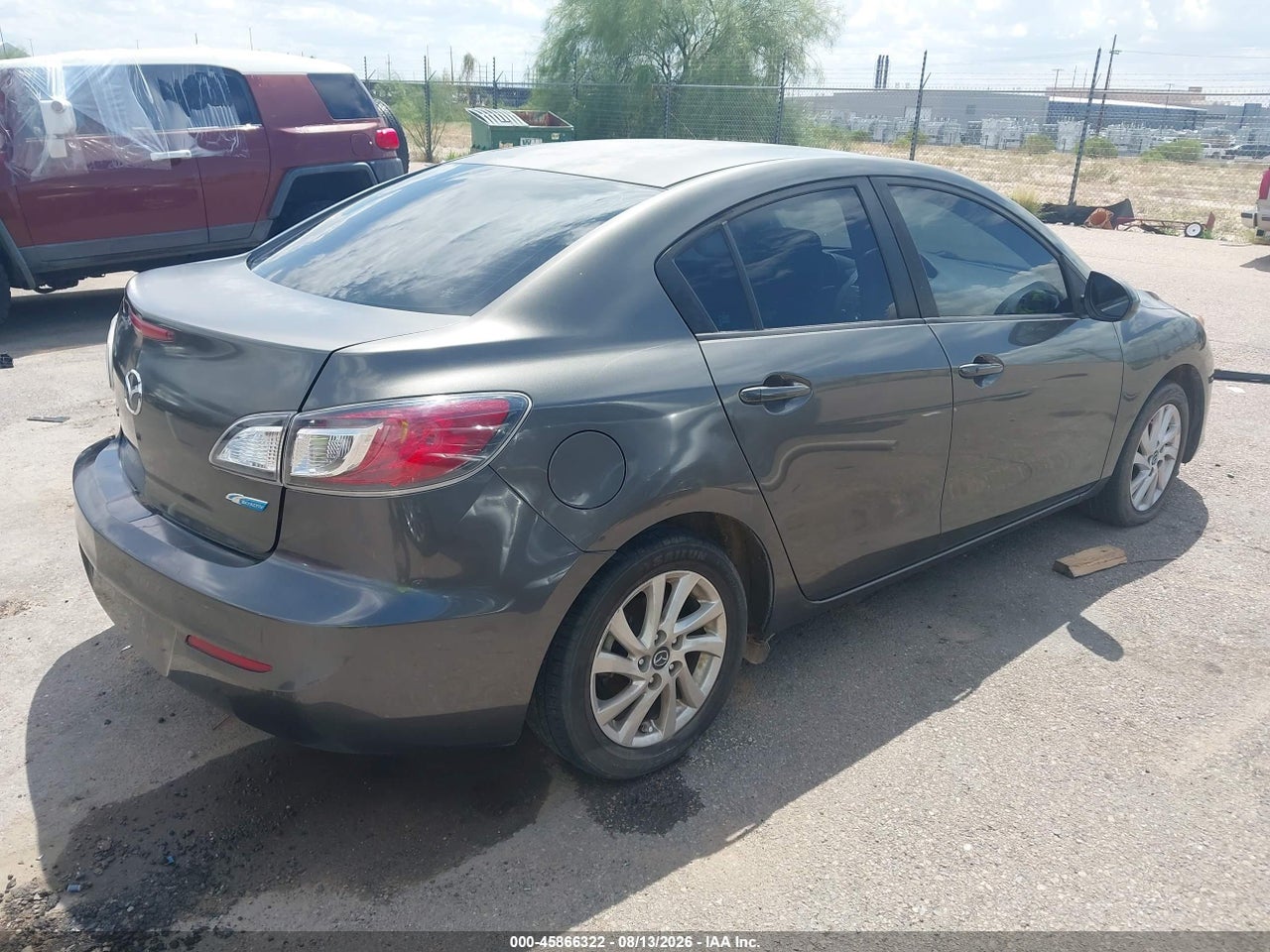 2013 MAZDA MAZDA3 I TOURING · 4/11