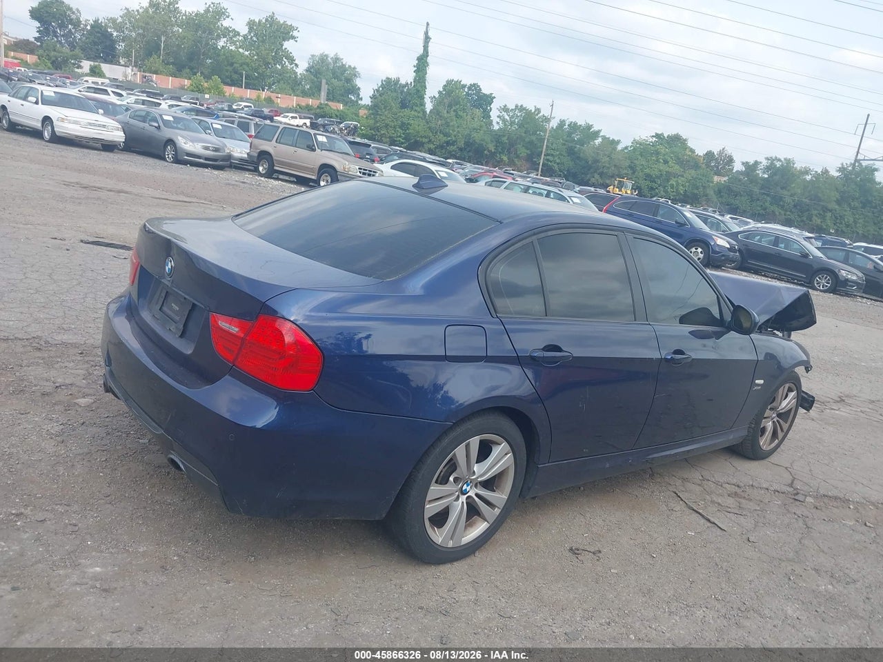 2011 BMW 328I XDRIVE · 4/10