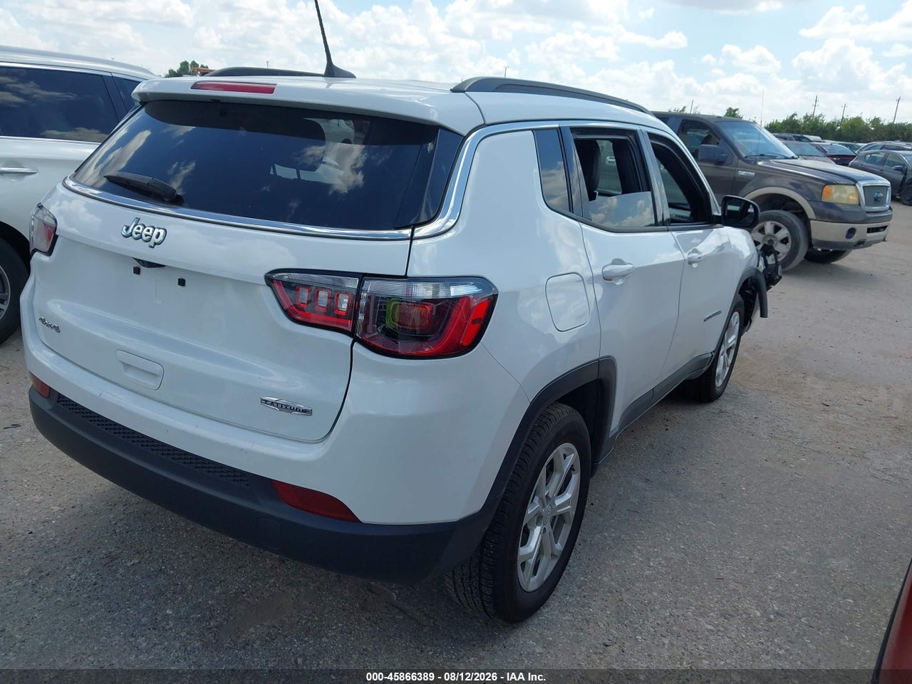2024 JEEP COMPASS LATITUDE 4X4 · 4/11