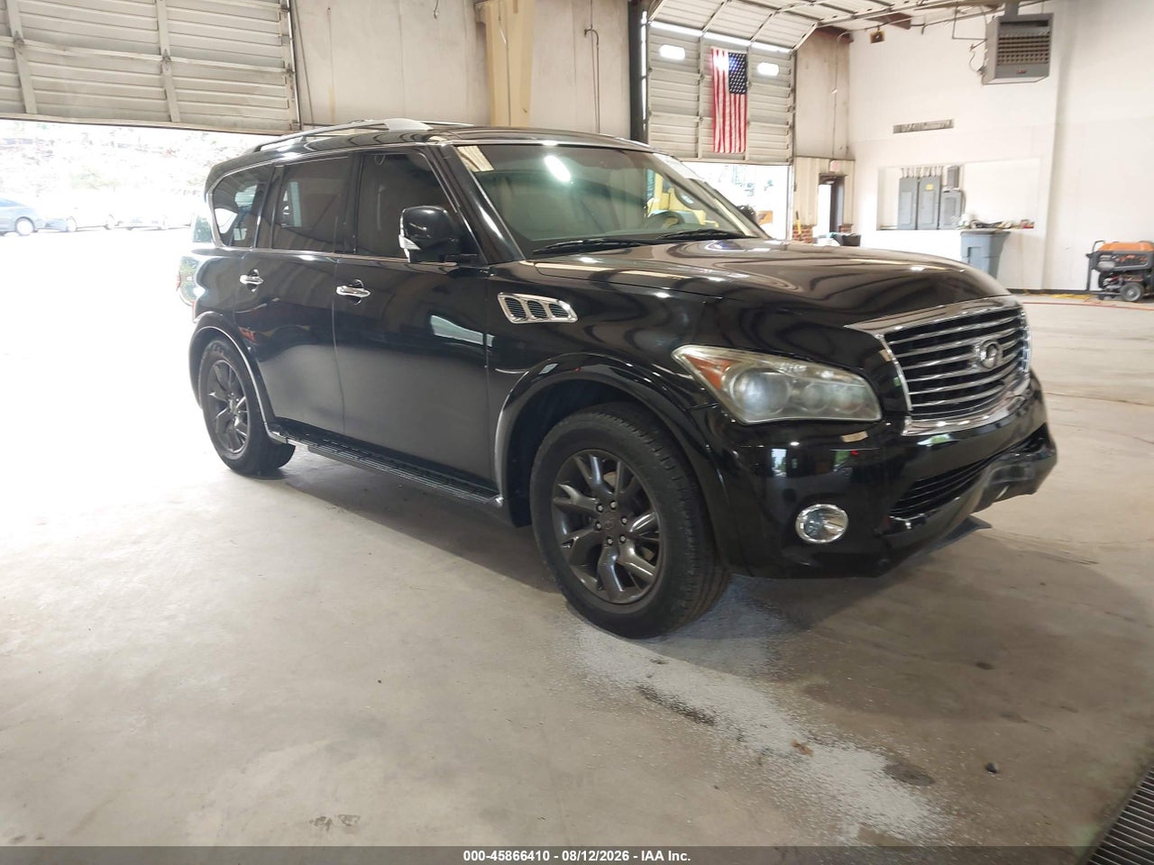 JN8AZ2NF7B9****** · 2011 INFINITI QX56
