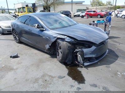 5YJSA1E25JF****** · 2018 TESLA MODEL S 100D/75D/P100D