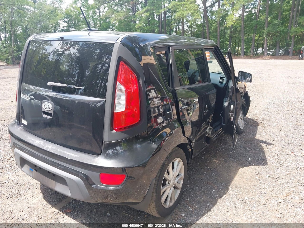 2013 KIA SOUL + · 4/11