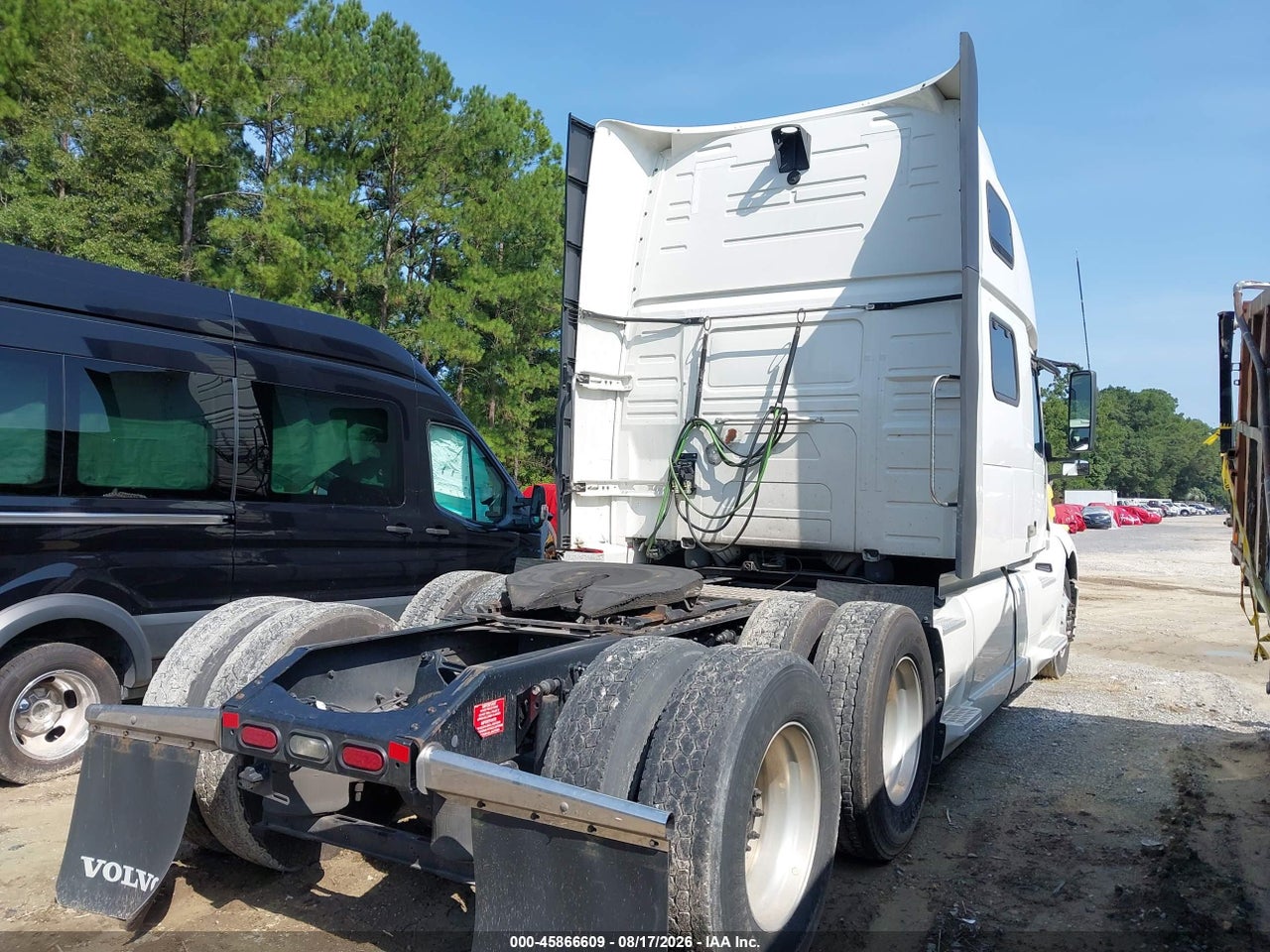 2020 VOLVO VNL · 4/4